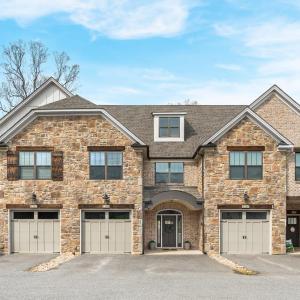 Photo #1 of 1249 Sleepy Oak Lane, Forest, VA 0.1 acres