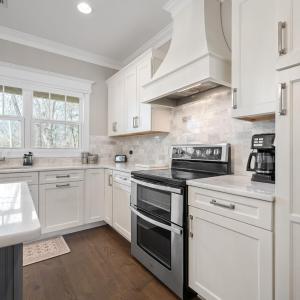 Photo #8 of 1249 Sleepy Oak Lane, Forest, VA 0.1 acres