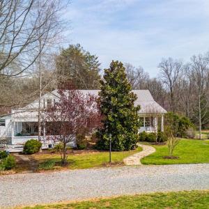 Photo #3 of 3805 Whipping Creek Road, Gladys, VA 62.8 acres