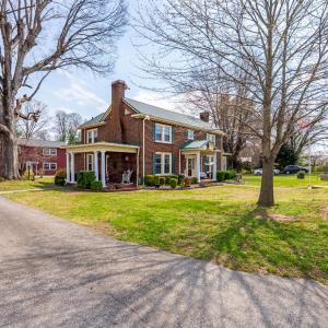 Photo #42 of 412 Main Street, Gretna, VA 1.0 acres