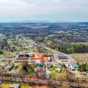 Photo #89 of 412 Main Street, Gretna, VA 1.0 acres