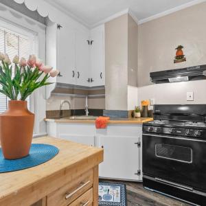 Photo #16 of 306 Westover Boulevard, Lynchburg, VA 0.1 acres