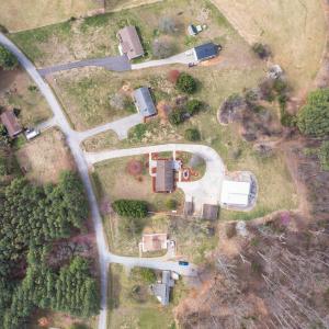 Photo #54 of 1128 Snead Circle, Bedford, VA 1.6 acres