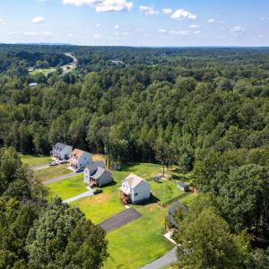 Photo #2 of 240 Ned Brown Road, Amherst, VA 1.0 acres