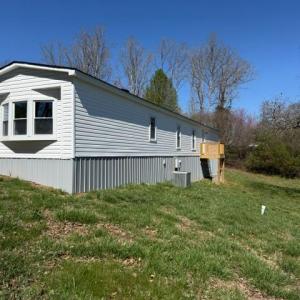 Photo #11 of 5334 Smith Mountain Lake Parkway, Huddleston, VA 1.8 acres