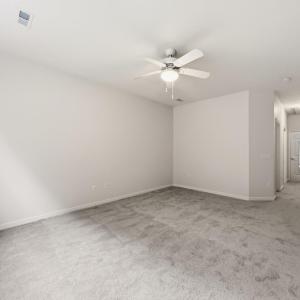 Photo #33 of 404 Legacy Oaks Circle, Lynchburg, VA 0.1 acres