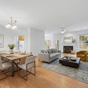 Virtually staged great room