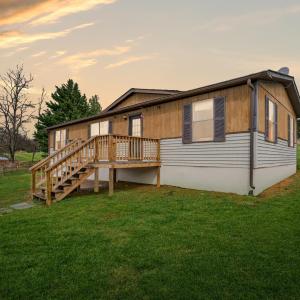 Photo #1 of 1131 Pauley Place, Bedford, VA 2.7 acres