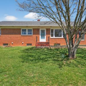 Photo #1 of 2412 Lynch Mill Road, Altavista, VA 1.2 acres