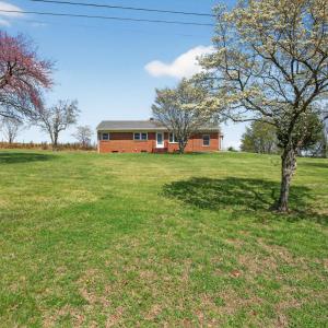 Photo #40 of 2412 Lynch Mill Road, Altavista, VA 1.2 acres