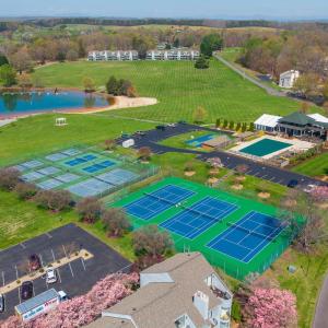 Photo #45 of 25 Clubhouse Towers Circle, Moneta, VA 0.0 acres