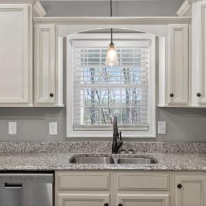 Photo #12 of 1722 Country Club Road, Appomattox, VA 0.9 acres