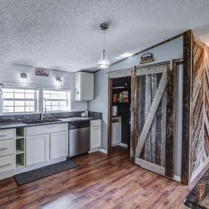 Photo #19 of 1727 Richmond Highway, Spout Spring, VA 2.3 acres