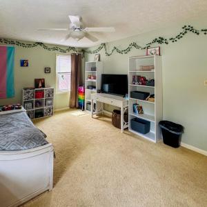 Photo #21 of 1002 Oxford Point Road, Lynchburg, VA 0.5 acres