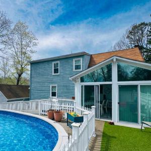 Photo #9 of 1002 Oxford Point Road, Lynchburg, VA 0.5 acres