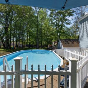 Photo #16 of 1002 Oxford Point Road, Lynchburg, VA 0.5 acres