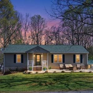 Photo #2 of 35 Ross Woods Drive, Rustburg, VA 0.5 acres