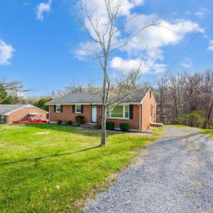 Photo #31 of 1027 Woodhaven Drive, Bedford, VA 0.5 acres