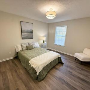 Photo #13 of 902 Goose Meadow Drive, Forest, VA