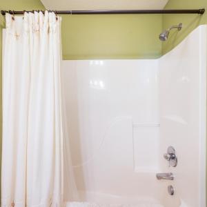 Photo #26 of 1011 Middle View Drive, Forest, VA 0.1 acres