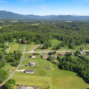 Photo #35 of 129 Ned Brown Road, Amherst, VA 1.1 acres