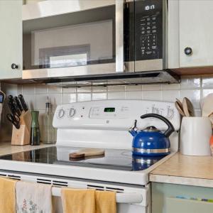 Photo #14 of 6030 Edgewood Avenue, Lynchburg, VA 0.3 acres