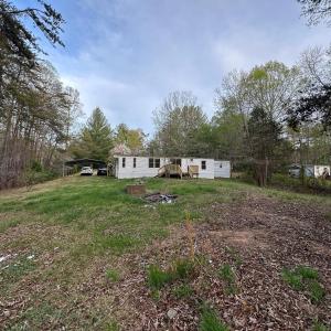 Photo #23 of 445 Jessteen Lane, Bassett, VA 1.0 acres