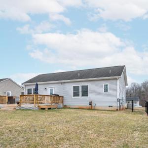 Photo #32 of 208 Stratford Place, Madison Heights, VA 0.4 acres