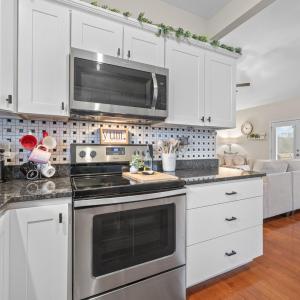 Photo #17 of 208 Stratford Place, Madison Heights, VA 0.4 acres