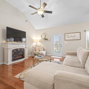 Photo #11 of 208 Stratford Place, Madison Heights, VA 0.4 acres