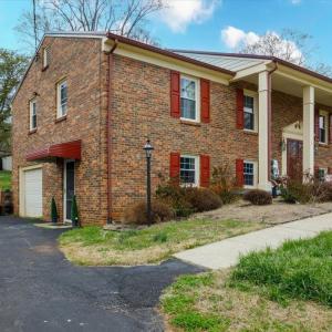 Photo #2 of 205 Robin Drive, Lynchburg, VA 0.5 acres