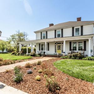 Photo #4 of 151 Burke Street, Appomattox, VA 0.8 acres