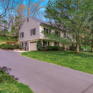 Photo #47 of 3640 Willow Lawn Drive, Lynchburg, VA 0.3 acres