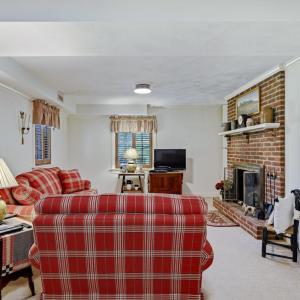 Photo #8 of 3640 Willow Lawn Drive, Lynchburg, VA 0.3 acres