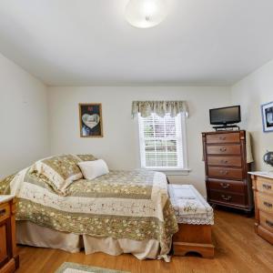 Photo #33 of 3640 Willow Lawn Drive, Lynchburg, VA 0.3 acres