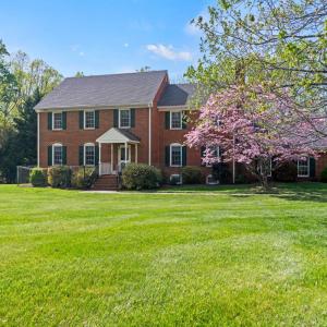 Photo #3 of 1933 Royal Oak Drive, Lynchburg, VA 1.3 acres