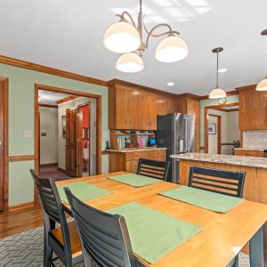 Photo #29 of 1933 Royal Oak Drive, Lynchburg, VA 1.3 acres