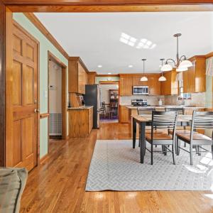 Photo #20 of 1933 Royal Oak Drive, Lynchburg, VA 1.3 acres