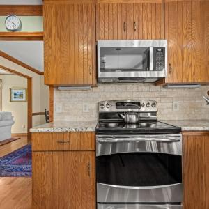 Photo #23 of 1933 Royal Oak Drive, Lynchburg, VA 1.3 acres