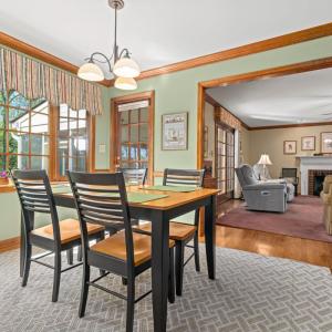 Photo #18 of 1933 Royal Oak Drive, Lynchburg, VA 1.3 acres