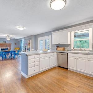 View from kitchen to family room