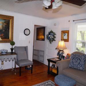 Photo #5 of 10188 Stage Coach Road, Gretna, VA 2.9 acres