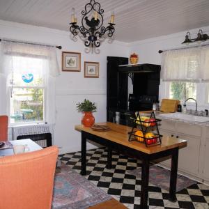 Photo #7 of 10188 Stage Coach Road, Gretna, VA 2.9 acres