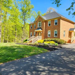 Photo #4 of 100 Jameson Court, Lynchburg, VA 1.6 acres