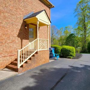 Photo #78 of 100 Jameson Court, Lynchburg, VA 1.6 acres