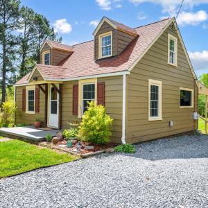 Photo #2 of 1039 Combs Cove Drive, Forest, VA 1.4 acres