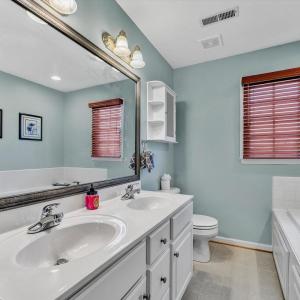 Photo #28 of 1048 Brigade Place, Forest, VA 0.8 acres