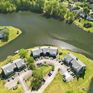 Photo #36 of 3224 Spinnaker Point, Forest, VA