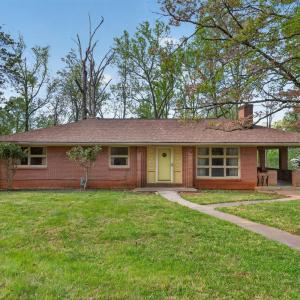 Photo #1 of 2134 Woodcrest Drive, Lynchburg, VA 0.9 acres