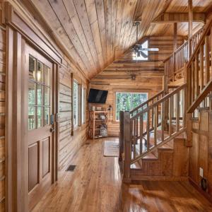 Photo #4 of 1539 Wheats Valley Road, Bedford, VA 10.4 acres